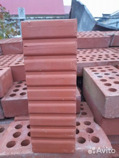 Кирпич красный облицовочный