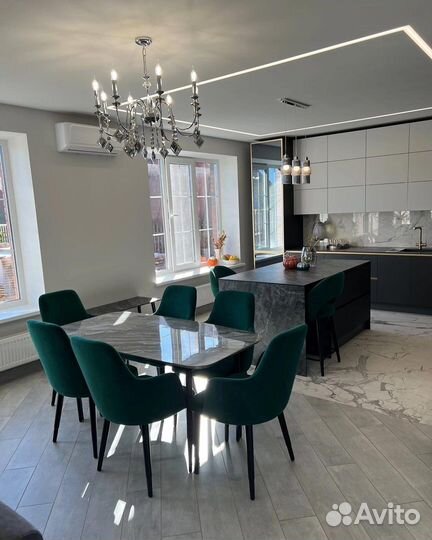 Дизайнер интерьера