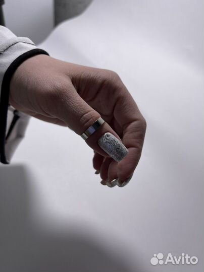 Аппаратный маникюр