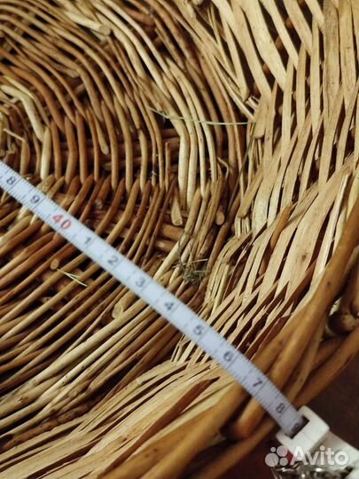 Корзина плетёная