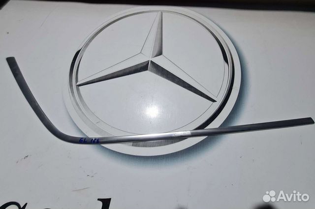 Молдинг заднего левого стекла Mercedes GL166