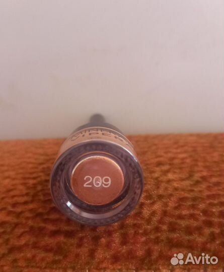 Тени для век