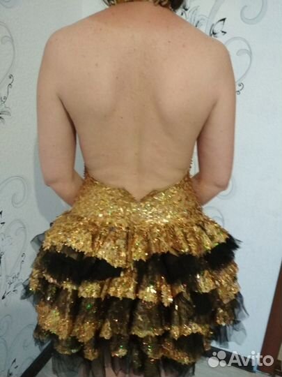 Платье для бальных танцев