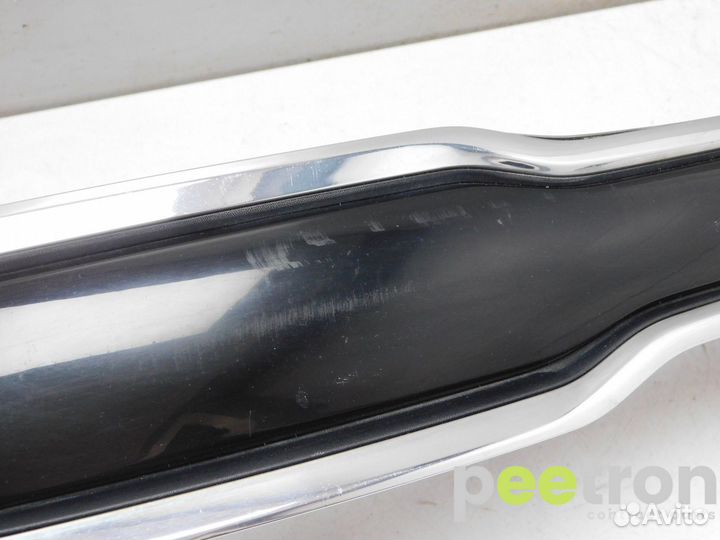 Б/У Б/У Решетка радиатора б/у 86352B2000