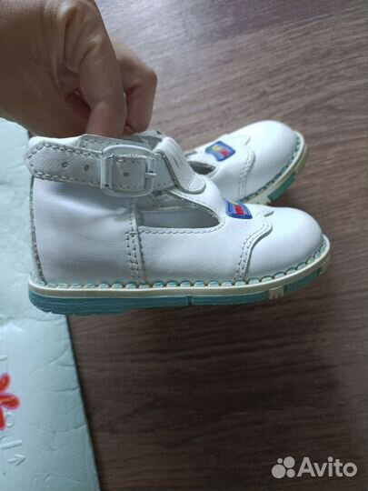 Сандалии для девочки 19 размер