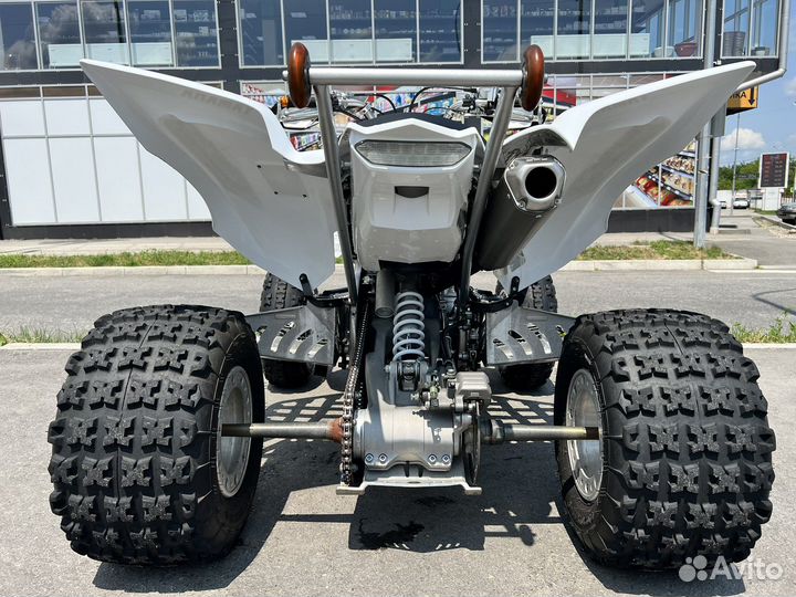 Yamaha raptor YFM 700R