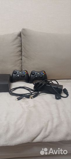 Xbox 360 Е 500 гб