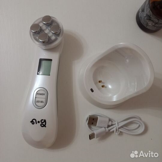 Микротоковый массажер для лица