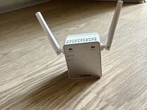 Усилитель беспроводного сигнала Netgear EX2700