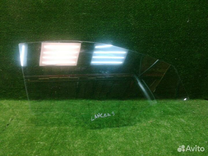 Стекло двери переднее правое Ssang Yong Actyon