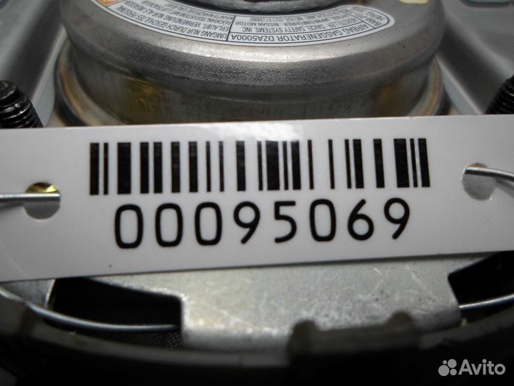 Подушка безопасности в рулевое колесо Infiniti FX3