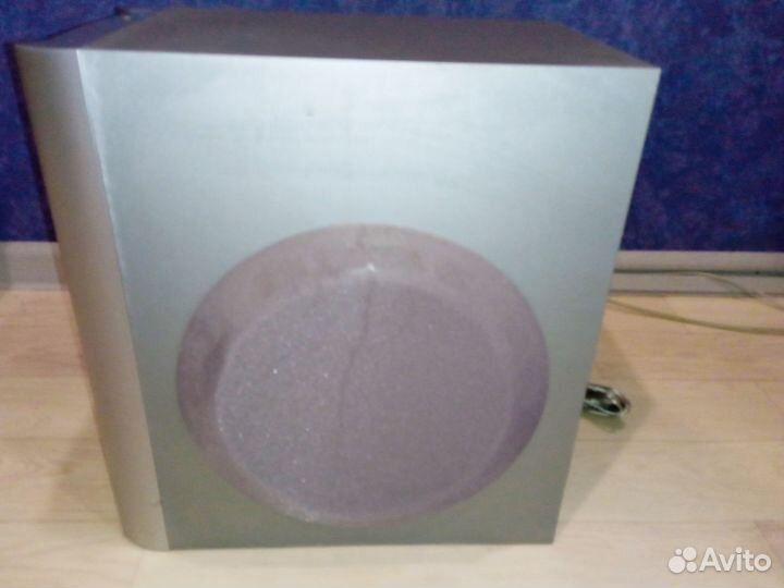 Сабвуфер Toshiba