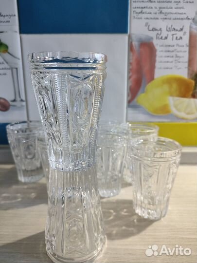 Посуда. Бокалы. Хрусталь