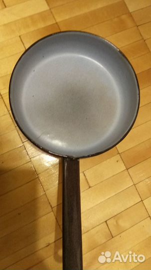 Сковорода - гриль и эмалированная