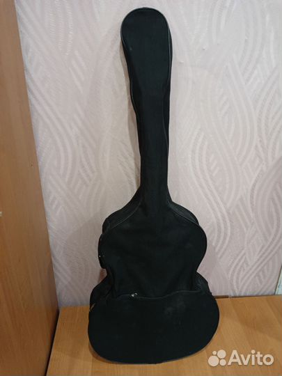 Акустическая гитара