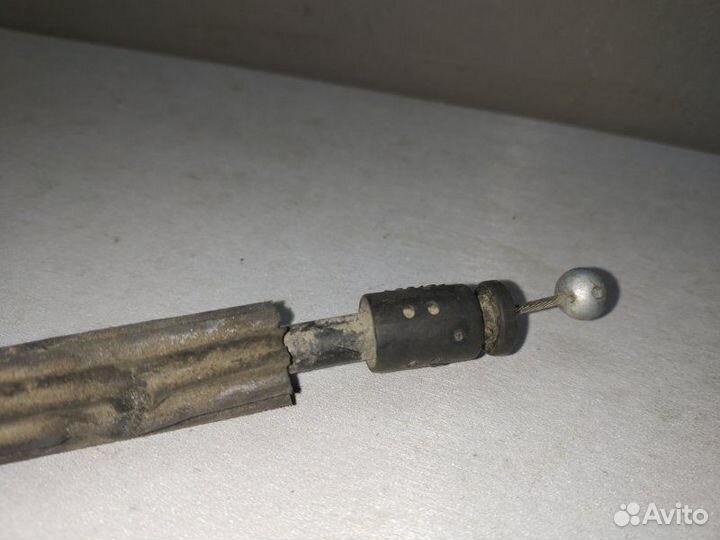 Трос капота Volkswagen Polo седан CFN 2012