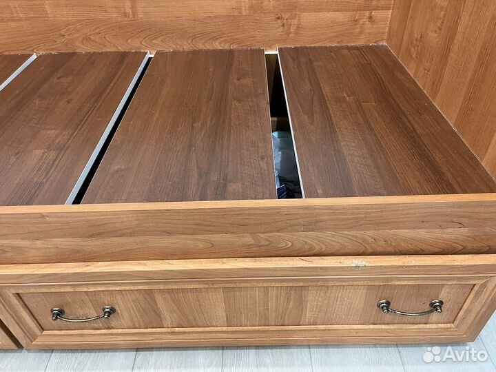 Кровать односпальная с ящиками бу