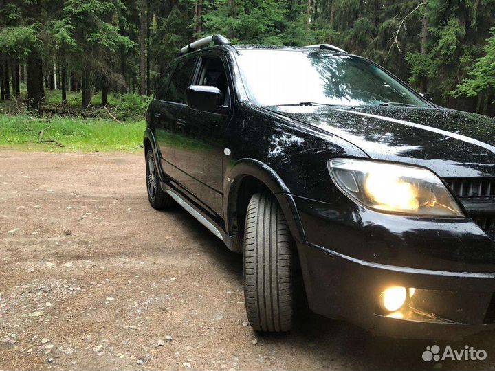 Mitsubishi Outlander 2.4 МТ, 2006, 195 348 км