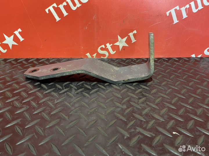 Кронштейн глушителя Daf XF105