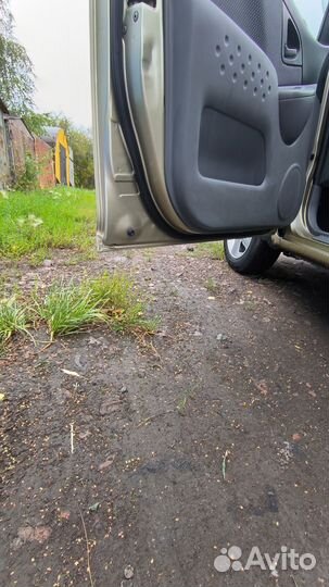 Toyota Funcargo 1.3 AT, 2001, 304 000 км