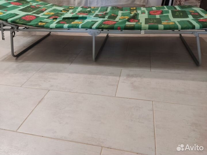 Раскладушка с матрасом бу