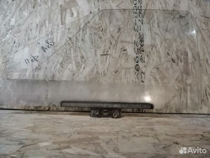 Стекло ваз 2114