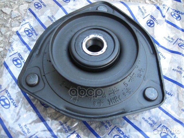 Опора стойки hyundai Accent/Getz 00- передней л