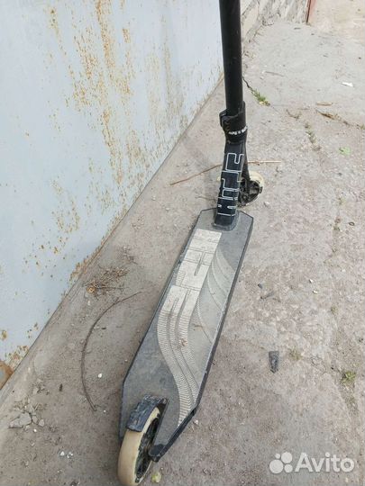 Трюковой самокат