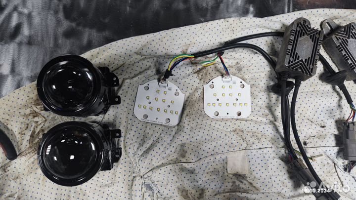 Запчасти на фары salman нива