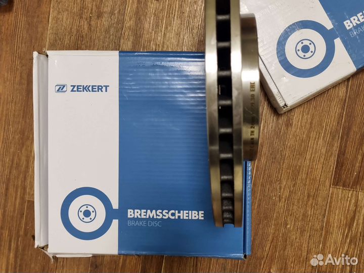 Тормозные Диски новые Германия Qashqai XTrail