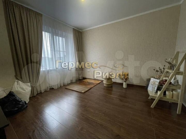 2-к. квартира, 80 м², 5/6 эт.