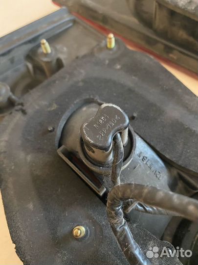 Задние фонари Toyota Vista ZZV50