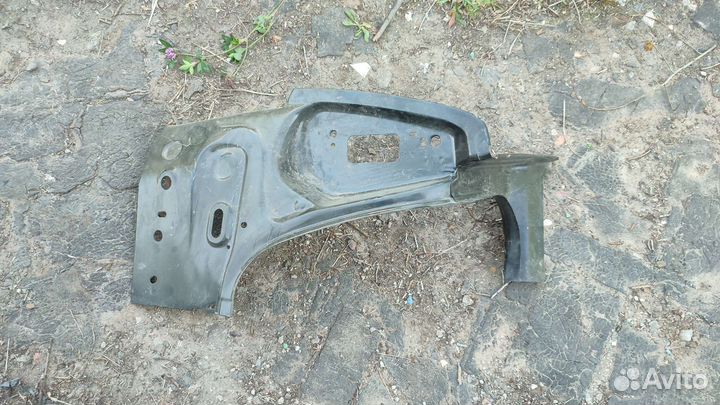 Панель фонаря левого Renault Logan 05-14г