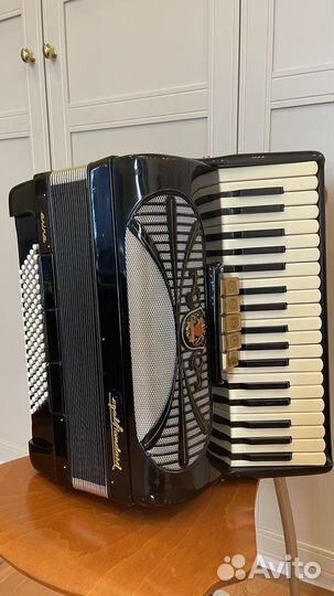 Немецкий аккордеон royalstandard