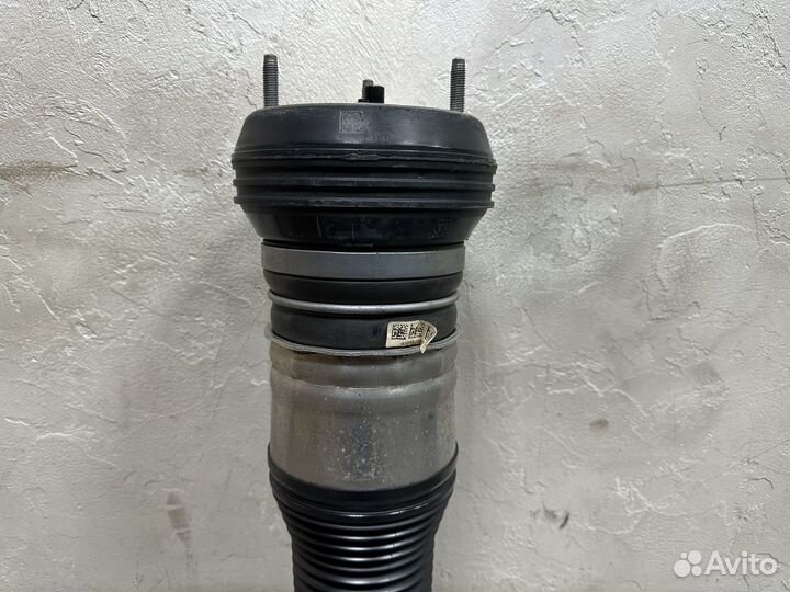 Амортизатор передний левый Mercedes S class W223