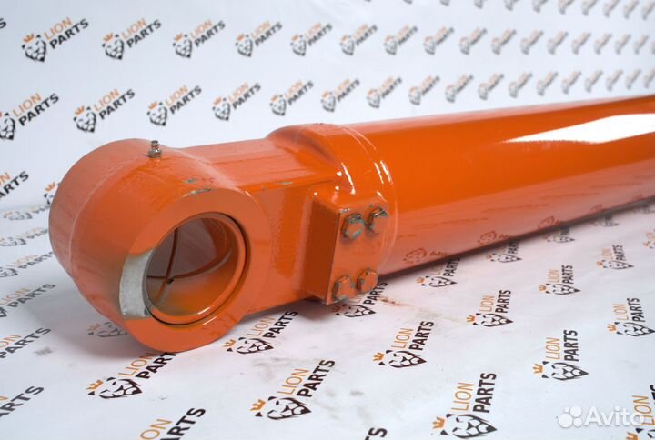 Гидроцилиндр ковша Hitachi zx240-3 4628634