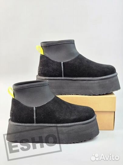 UGG Classic Dipper Boot Mini