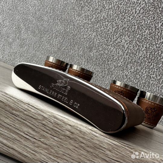 Подарочный набор (фляжка, стопки, воронка)