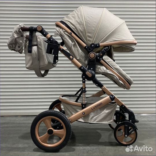 Коляска детская Luxmom