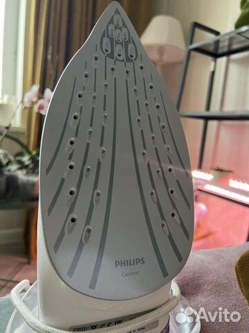 Утюг Philips GC3675/30 беспроводной