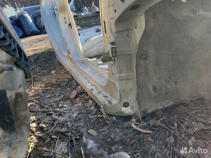 Порог правый hyundai solaris