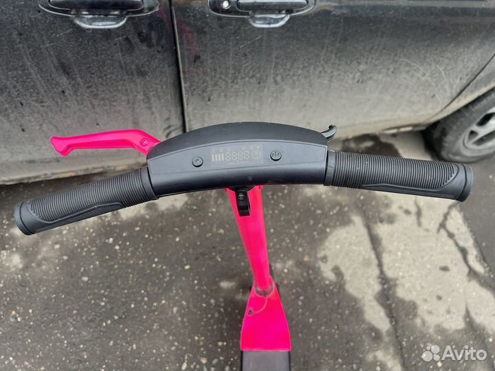 Электросамокат neoline t24