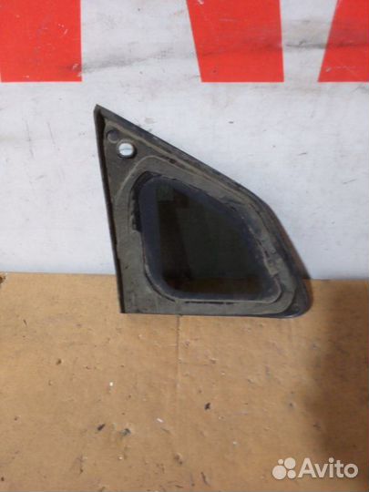 Форточка двери задняя правая Nissan Qashqai J11