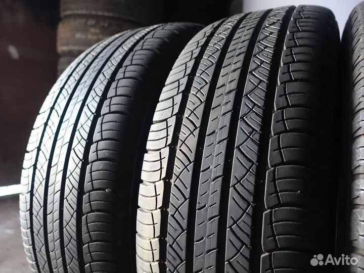 Michelin Latitude Tour HP 215/70 R16