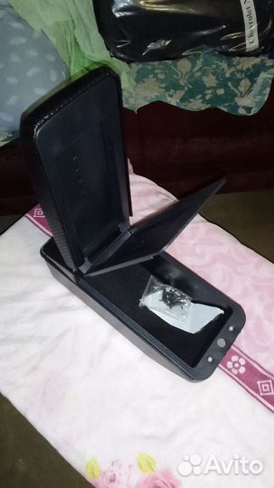 Подлокотник