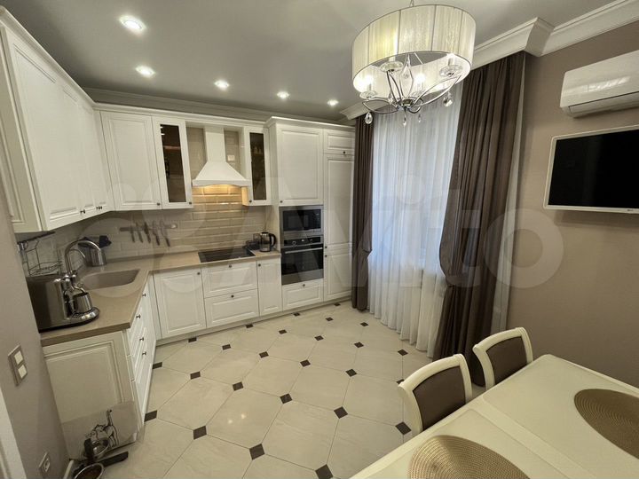 3-к. квартира, 86,2 м², 13/14 эт.