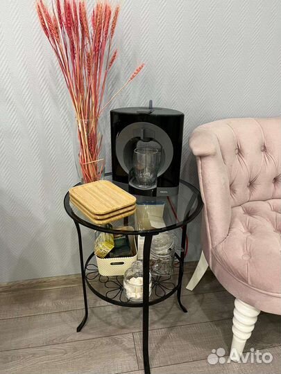 Сдам место мастеру маникюра