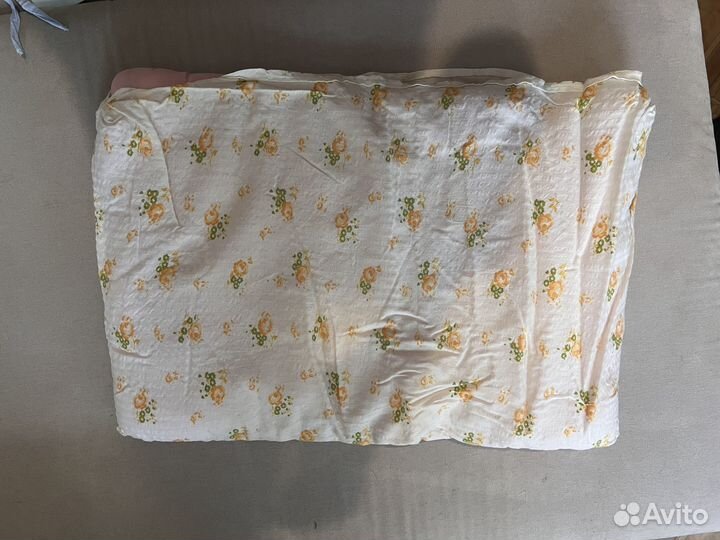 Бортики в кроватку и подушка