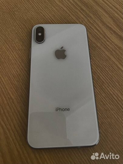 iPhone X, 64 ГБ