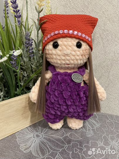 Кукла вязаная